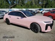 ✅ 2024 BMW 7 Series 760i xDrive • VIN: WBA33EJ01RCT01532 • Lot: 81979045. Wystawiony na Copart z przebiegiem Nie podano. Bezpłatny archiwum sprzedaży aukcyjnych z USA i szczegółowy raport historii pojazdu na DreamBid. Zdjęcie 4.