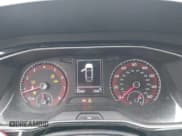 ✅ 2019 Volkswagen Jetta S • VIN: 3VWN57BU0KM049776 • Lot: 42232898. Wystawiony na IAAI z przebiegiem 83 460 mil. Bezpłatny archiwum sprzedaży aukcyjnych z USA i szczegółowy raport historii pojazdu na DreamBid. Zdjęcie 7.