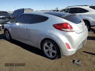 ✅ 2013 Hyundai Veloster w/Black Int • VIN: KMHTC6AD2DU094143 • Lot: 44204585. Wystawiony na Copart z przebiegiem 102 802 mil. Bezpłatny archiwum sprzedaży aukcyjnych z USA i szczegółowy raport historii pojazdu na DreamBid. Zdjęcie 2.