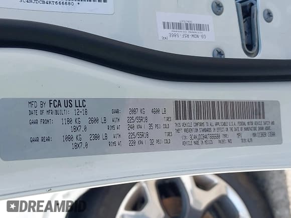 ✅ 2019 Jeep Compass Limited • VIN: 3C4NJDCB4KT666680 • Lot: 42548128. Wystawiony na IAAI z przebiegiem 82 903 mil. Bezpłatny archiwum sprzedaży aukcyjnych z USA i szczegółowy raport historii pojazdu na DreamBid. Zdjęcie 9.