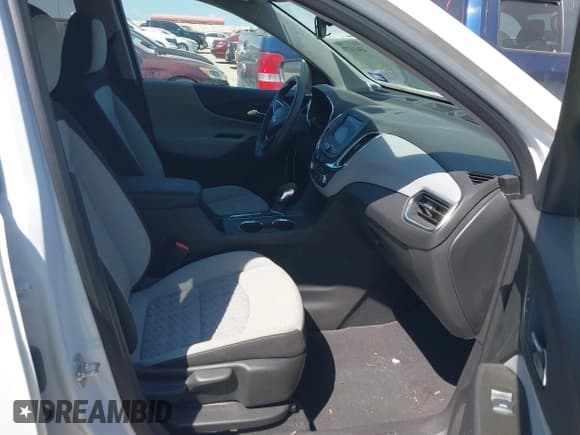 ✅ 2024 Chevrolet Equinox LS • VIN: 3GNAXHEG2RL303650 • Lot: 43416770. Listed on IAAI with 26,457 mi. Free auction sales archive from the USA and detailed vehicle history report at DreamBid. Image 5.