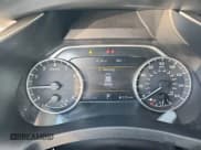 ✅ 2017 Nissan Murano SL • VIN: 5N1AZ2MH5HN181886 • Lot: 85898575. Wystawiony na Copart z przebiegiem 95 481 mil. Bezpłatny archiwum sprzedaży aukcyjnych z USA i szczegółowy raport historii pojazdu na DreamBid. Zdjęcie 9.