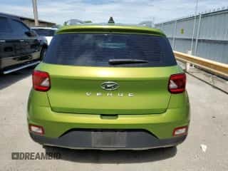 2021 Hyundai Venue SEL z VIN KMHRC8A33MU126787, wystawiony jako Copart lot #69076624 z przebiegiem 39 659 mil mil oraz Szkoda całkowita • Salvage title. Historia ofert i sprzedaży dostępna na DreamBid. Obrazek 6.
