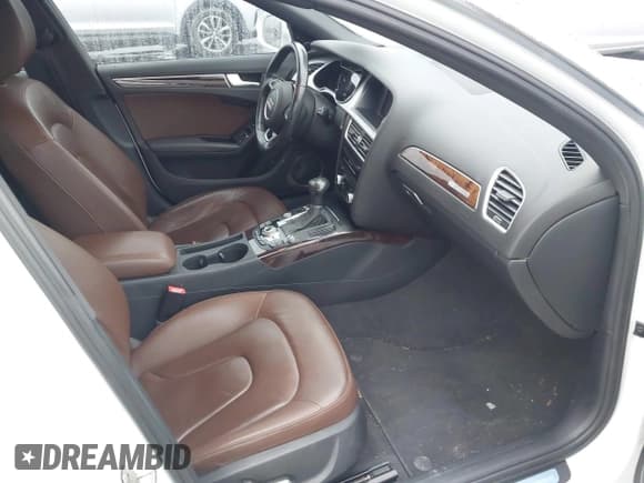 ✅ 2015 Audi A4 Premium Plus • VIN: WAUFFAFL4FN042969 • Lot: 43852417. Listed on IAAI with 159,414 mi. Free auction sales archive from the USA and detailed vehicle history report at DreamBid. Image 5.