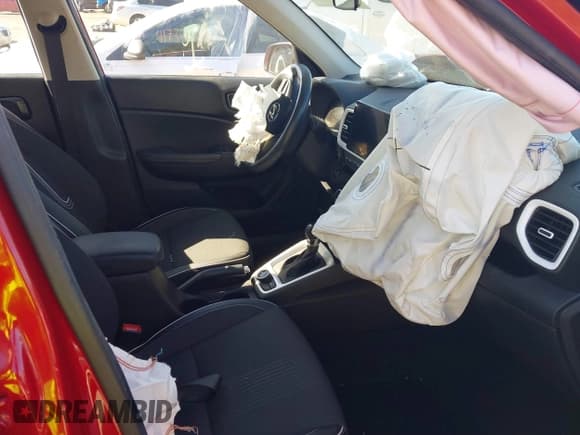 ✅ 2023 Hyundai Venue SEL • VIN: KMHRC8A35PU242819 • Lot: 41741731. Listed on IAAI with 9,081 mi. Free auction sales archive from the USA and detailed vehicle history report at DreamBid. Image 5.