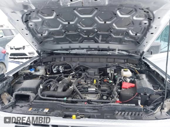 ✅ 2022 Ford Bronco • VIN: 1FMDE5CH7NLB09378 • Lot: 42004661. Wystawiony na IAAI z przebiegiem 28 780 mil. Bezpłatny archiwum sprzedaży aukcyjnych z USA i szczegółowy raport historii pojazdu na DreamBid. Zdjęcie 10.