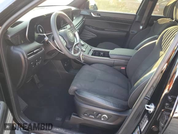 2024 Hyundai Palisade Calligraphy с VIN KM8R7DGEXRU709127, выставлен на аукционе Copart как лот 72063434 с пробегом 11 028 миль миль и Списание • Salvage title. История ставок и продаж доступна на DreamBid. Изображение 7.