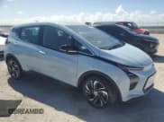 ✅ 2023 Chevrolet Bolt EV 2LT • VIN: 1G1FX6S07P4116040 • Lot: 76202904. Wystawiony na Copart z przebiegiem Nie podano. Bezpłatny archiwum sprzedaży aukcyjnych z USA i szczegółowy raport historii pojazdu na DreamBid. Zdjęcie 4.