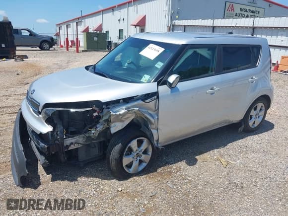 ✅ 2019 Kia Soul • VIN: KNDJN2A24K7020179 • Лот: 42123698. Опубликован ранее на IAAI с пробегом 79 544 миль. Бесплатный доступ к архиву аукционных продаж из США и подробный отчёт об истории автомобиля на DreamBid. Изображение 2.