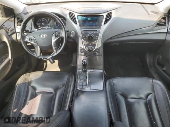 ✅ 2013 Hyundai Azera • VIN: KMHFG4JG3DA288357 • Лот: 67233085. Опубликован ранее на Copart с пробегом 174 588 миль. Бесплатный доступ к архиву аукционных продаж из США и подробный отчёт об истории автомобиля на DreamBid. Изображение 8.