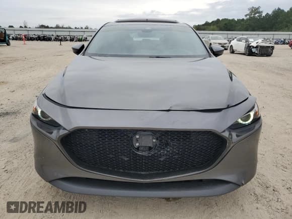 ✅ 2019 Mazda 3 Premium • VIN: JM1BPANM3K1140563 • Лот: 70853064. Опубликован ранее на Copart с пробегом 28 348 миль. Бесплатный доступ к архиву аукционных продаж из США и подробный отчёт об истории автомобиля на DreamBid. Изображение 5.