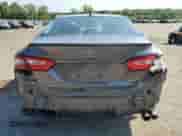 2019 Toyota Camry LE с VIN 4T1B11HK4KU804424, выставлен на аукционе Copart как лот 68070765 с пробегом 93 673 миль миль и На запчасти • Non repairable. История ставок и продаж доступна на DreamBid. Изображение 6.