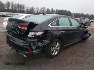 ✅ 2018 Hyundai Sonata Limited • VIN: 5NPE34AF8JH605217 • Lot: 43015883. Listed on Copart with 44,157 mi. Free auction sales archive from the USA and detailed vehicle history report at DreamBid. Image 3.