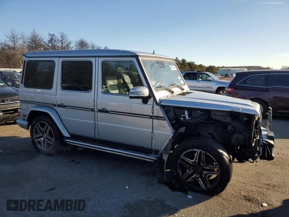 ✅ 2015 Mercedes-Benz G 63 AMG • VIN: WDCYC7DF6FX237278 • Lot: 84120444. Listed on Copart with 90,692 mi. Free auction sales archive from the USA and detailed vehicle history report at DreamBid. Image 4.
