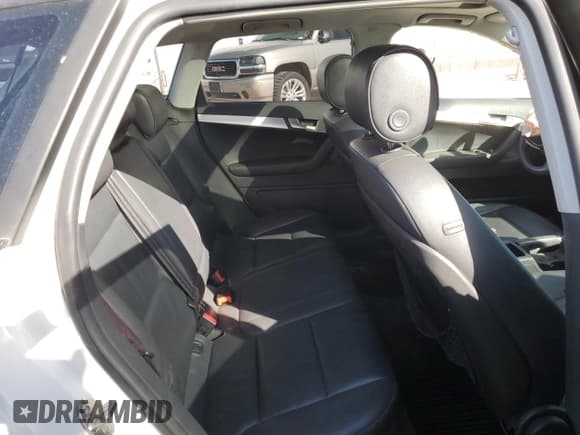 ✅ 2011 Audi A3 Premium Plus • VIN: WAUKEAFM8BA009050 • Лот: 78326054. Опубликован ранее на Copart с пробегом 108 614 миль. Бесплатный доступ к архиву аукционных продаж из США и подробный отчёт об истории автомобиля на DreamBid. Изображение 10.