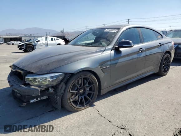 ✅ 2018 BMW 4 Series 440i • VIN: WBA4J5C55JBF06674 • Lot: 81965675. Wystawiony na Copart z przebiegiem 63 916 mil. Bezpłatny archiwum sprzedaży aukcyjnych z USA i szczegółowy raport historii pojazdu na DreamBid. Zdjęcie 1.