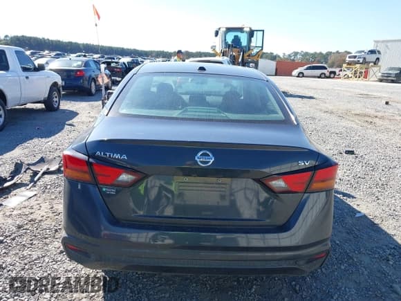 ✅ 2022 Nissan Altima SV • VIN: 1N4BL4DV7NN386901 • Lot: 43706066. Wystawiony na IAAI z przebiegiem 100 788 mil. Bezpłatny archiwum sprzedaży aukcyjnych z USA i szczegółowy raport historii pojazdu na DreamBid. Zdjęcie 17.