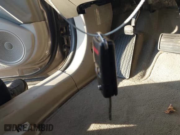 ✅ 2008 Acura RDX Technology • VIN: 5J8TB18558A009278 • Лот: 43628161. Опубликован ранее на IAAI с пробегом 151 887 миль. Бесплатный доступ к архиву аукционных продаж из США и подробный отчёт об истории автомобиля на DreamBid. Изображение 11.