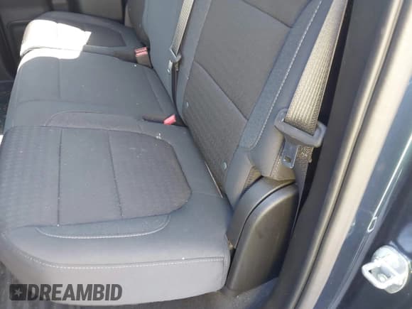 ✅ 2021 GMC Sierra 1500 • VIN: 1GTR9AEF5MZ303163 • Лот: 43201963. Опубликован ранее на IAAI с пробегом 65 195 миль. Бесплатный доступ к архиву аукционных продаж из США и подробный отчёт об истории автомобиля на DreamBid. Изображение 8.