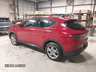 2024 Dodge Hornet R/T z VIN ZACPDFCW9R3A34989, wystawiony jako IAAI lot #42072626 z przebiegiem 17 707 mil mil oraz . Historia ofert i sprzedaży dostępna na DreamBid. Obrazek 3.