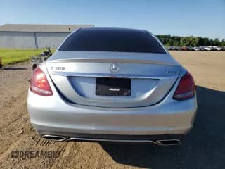 ✅ 2016 Mercedes-Benz C 300 • VIN: 55SWF4KB5GU103083 • Лот: 65768035. Опубликован ранее на Copart с пробегом 124 533 миль. Бесплатный доступ к архиву аукционных продаж из США и подробный отчёт об истории автомобиля на DreamBid. Изображение 6.