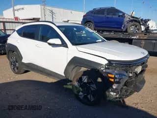 2025 Hyundai Kona SEL with VIN KM8HB3AB6SU307324, listed as a IAAI auction lot 43614094 with 14,102 mi miles and . Bid and sale history available at DreamBid. Image 1.