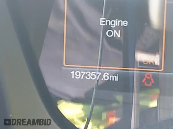 ✅ 2016 Ford Expedition Max XLT • VIN: 1FMJK1HT8GEF21463 • Lot: 42017037. Listed on IAAI with 197,357 mi. Free auction sales archive from the USA and detailed vehicle history report at DreamBid. Image 15.