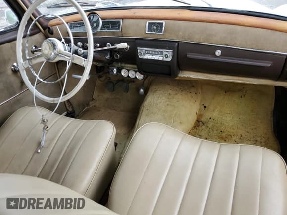 ✅ 1960 Mercedes-Benz 190 • VIN: 121110109509734 • Лот: 78662184. Опубликован ранее на Copart с пробегом 47 740 миль. Бесплатный доступ к архиву аукционных продаж из США и подробный отчёт об истории автомобиля на DreamBid. Изображение 8.