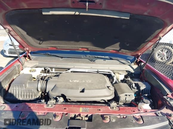 ✅ 2018 Chevrolet Colorado 4WD Z71 • VIN: 1GCGTDEN1J1103196 • Лот: 43483500. Опубликован ранее на IAAI с пробегом 98 044 миль. Бесплатный доступ к архиву аукционных продаж из США и подробный отчёт об истории автомобиля на DreamBid. Изображение 10.