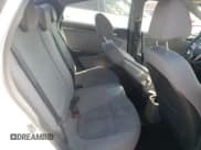 ✅ 2015 Hyundai Accent GLS • VIN: KMHCT4AE6FU847866 • Lot: 77028034. Wystawiony na Copart z przebiegiem 179 378 mil. Bezpłatny archiwum sprzedaży aukcyjnych z USA i szczegółowy raport historii pojazdu na DreamBid. Zdjęcie 10.