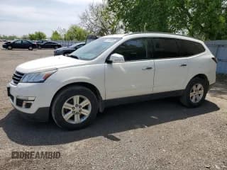 ✅ 2013 Chevrolet Traverse LT • VIN: 1GNKRGKDXDJ256810 • Lot: 57332035. Wystawiony na Copart z przebiegiem 128 990 mil. Bezpłatny archiwum sprzedaży aukcyjnych z USA i szczegółowy raport historii pojazdu na DreamBid. Zdjęcie 1.