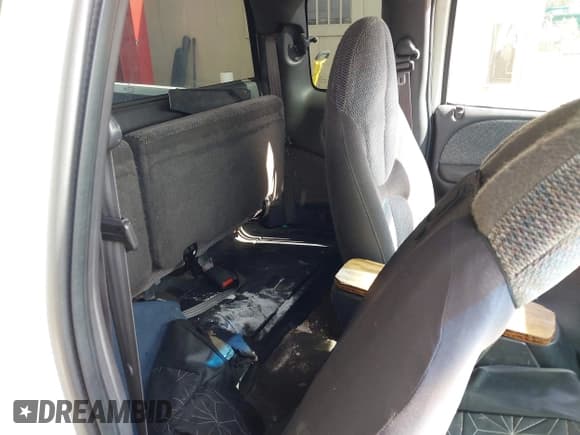 ✅ 1998 Dodge Dakota SLT • VIN: 1B7GL22X2WS684896 • Лот: 43909286. Опубликован ранее на IAAI с пробегом 193 726 миль. Бесплатный доступ к архиву аукционных продаж из США и подробный отчёт об истории автомобиля на DreamBid. Изображение 8.