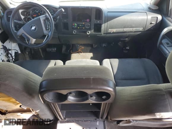 ✅ 2009 Chevrolet Silverado 2500HD LT • VIN: 1GCHC53609F186981 • Lot: 48033315. Listed on Copart with 412,511 mi. Free auction sales archive from the USA and detailed vehicle history report at DreamBid. Image 8.