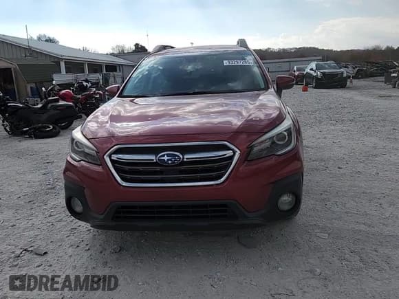 ✅ 2018 Subaru Outback Limited • VIN: 4S4BSANC5J3261387 • Lot: 93297285. Listed on Copart with 128,024 mi. Free auction sales archive from the USA and detailed vehicle history report at DreamBid. Image 14.