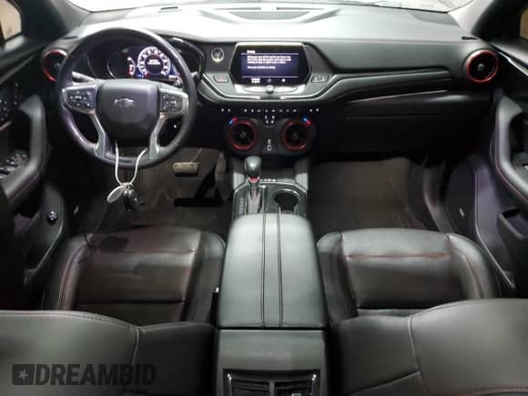 2019 Chevrolet Blazer RS z VIN 3GNKBJRS6KS638964, wystawiony jako Copart lot #90887735 z przebiegiem 83 757 mil mil oraz Czysty tytuł • Clean title. Historia ofert i sprzedaży dostępna na DreamBid. Obrazek 8.