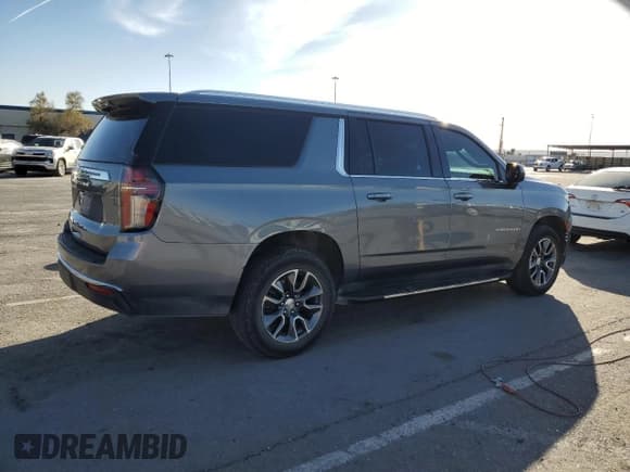 ✅ 2022 Chevrolet Suburban LS • VIN: 1GNSCBKD0NR333272 • Lot: 78638664. Listed on Copart with 38,354 mi. Free auction sales archive from the USA and detailed vehicle history report at DreamBid. Image 3.