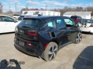 ✅ 2017 BMW i3 • VIN: WBY1Z8C31HV891685 • Lot: 43678519. Wystawiony na IAAI z przebiegiem 73 035 mil. Bezpłatny archiwum sprzedaży aukcyjnych z USA i szczegółowy raport historii pojazdu na DreamBid. Zdjęcie 4.