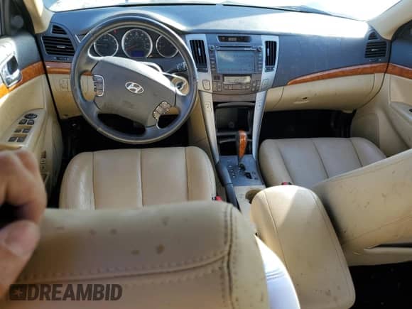 ✅ 2009 Hyundai Sonata Limited • VIN: 5NPEU46F29H424986 • Lot: 76459074. Listed on Copart with 197,633 mi miles. Access the free auction sales archive from the USA and view a detailed vehicle history report at DreamBid. Image 8.