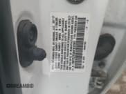 ✅ 2017 Honda Civic LX • VIN: 19XFC2F56HE032583 • Lot: 81616255. Wystawiony na Copart z przebiegiem 86 058 mil. Bezpłatny archiwum sprzedaży aukcyjnych z USA i szczegółowy raport historii pojazdu na DreamBid. Zdjęcie 13.