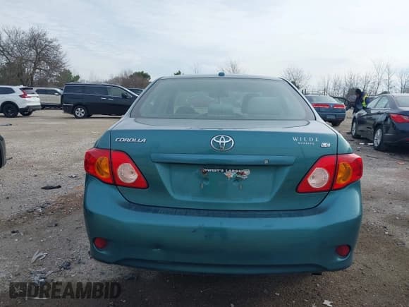 ✅ 2010 Toyota Corolla LE • VIN: 1NXBU4EE7AZ207533 • Лот: 43781676. Опубликован ранее на IAAI с пробегом 124 806 миль. Бесплатный доступ к архиву аукционных продаж из США и подробный отчёт об истории автомобиля на DreamBid. Изображение 16.