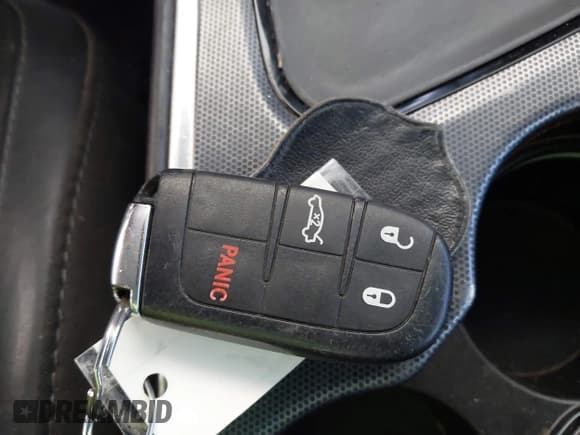 ✅ 2018 Dodge Challenger SXT • VIN: 2C3CDZAG5JH209527 • Lot: 42606716. Listed on IAAI with 118,931 mi. Free auction sales archive from the USA and detailed vehicle history report at DreamBid. Image 11.