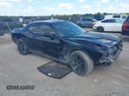 ✅ 2015 Dodge Challenger R/T • VIN: 2C3CDZATXFH747743 • Lot: 43280088. Wystawiony na IAAI z przebiegiem 128 855 mil. Bezpłatny archiwum sprzedaży aukcyjnych z USA i szczegółowy raport historii pojazdu na DreamBid. Zdjęcie 1.