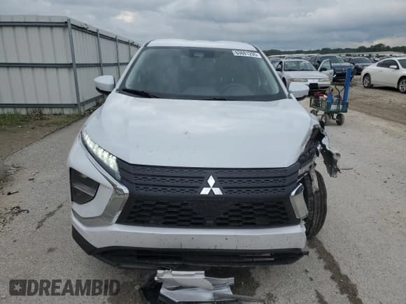 ✅ 2022 Mitsubishi Eclipse Cross ES • VIN: JA4ASUAA4NZ055724 • Lot: 63081295. Listed on Copart with 89,572 mi. Free auction sales archive from the USA and detailed vehicle history report at DreamBid. Image 5.