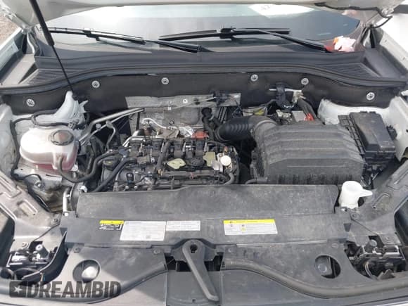 ✅ 2024 Volkswagen Atlas SE • VIN: 1V2HR2CA0RC562645 • Lot: 42788898. Listed on IAAI with 32,567 mi. Free auction sales archive from the USA and detailed vehicle history report at DreamBid. Image 10.