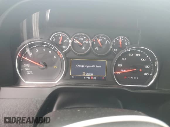 ✅ 2021 Chevrolet Silverado 1500 LT Trail Boss • VIN: 1GCPYFED4MZ171275 • Lot: 54148864. Wystawiony na Copart z przebiegiem 57 983 mil. Bezpłatny archiwum sprzedaży aukcyjnych z USA i szczegółowy raport historii pojazdu na DreamBid. Zdjęcie 9.