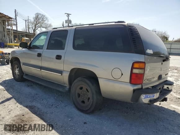 ✅ 2003 Chevrolet Suburban LT • VIN: 3GNEC16Z43G159278 • Лот: 49679695. Опубликован ранее на Copart с пробегом 328 330 миль. Бесплатный доступ к архиву аукционных продаж из США и подробный отчёт об истории автомобиля на DreamBid. Изображение 2.