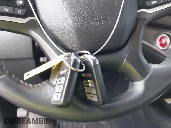 ✅ 2022 Honda Pilot Special Edition • VIN: 5FNYF6H24NB083712 • Lot: 43730069. Listed on IAAI with 100,115 mi. Free auction sales archive from the USA and detailed vehicle history report at DreamBid. Image 11.