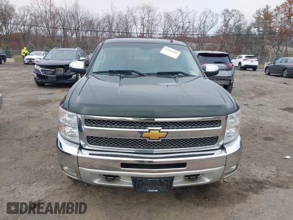 ✅ 2013 Chevrolet Silverado 1500 LT • VIN: 3GCPKSE71DG206438 • Lot: 43683904. Wystawiony na IAAI z przebiegiem 231 468 mil. Bezpłatny archiwum sprzedaży aukcyjnych z USA i szczegółowy raport historii pojazdu na DreamBid. Zdjęcie 6.
