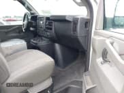 ✅ 2019 Chevrolet Express Cargo • VIN: 1GCWGAFG4K1171122 • Лот: 43169542. Опубликован ранее на IAAI с пробегом 162 303 миль. Бесплатный доступ к архиву аукционных продаж из США и подробный отчёт об истории автомобиля на DreamBid. Изображение 5.