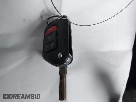 ✅ 2020 Jeep Gladiator Mojave • VIN: 1C6JJTEG0LL202422 • Lot: 41199747. Listed on IAAI with 51,503 mi. Free auction sales archive from the USA and detailed vehicle history report at DreamBid. Image 11.